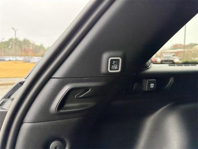 new 2025 Jeep Grand Cherokee car, priced at $38,495