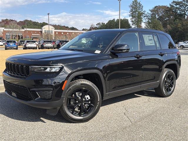new 2025 Jeep Grand Cherokee car, priced at $37,730