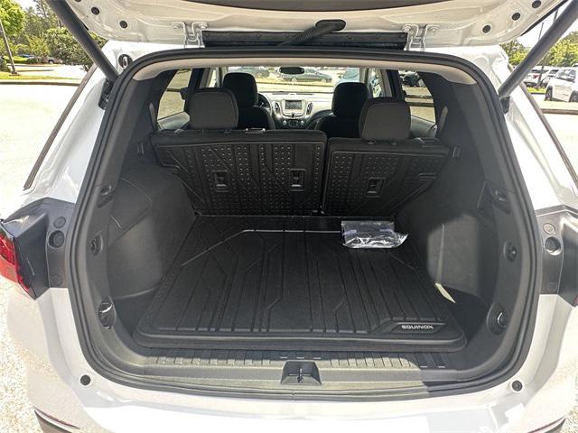 used 2023 Chevrolet Equinox car, priced at $26,500