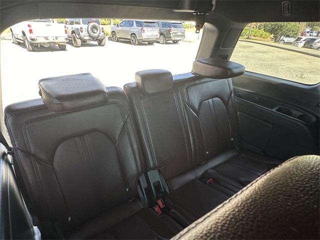 used 2024 Ford Expedition car, priced at $69,997