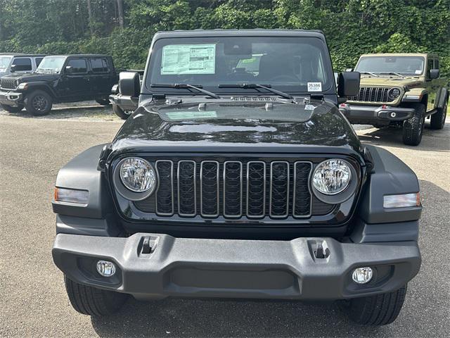 new 2025 Jeep Wrangler car, priced at $41,737