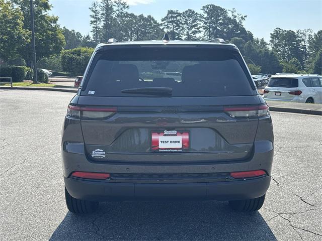used 2025 Jeep Grand Cherokee car, priced at $36,995
