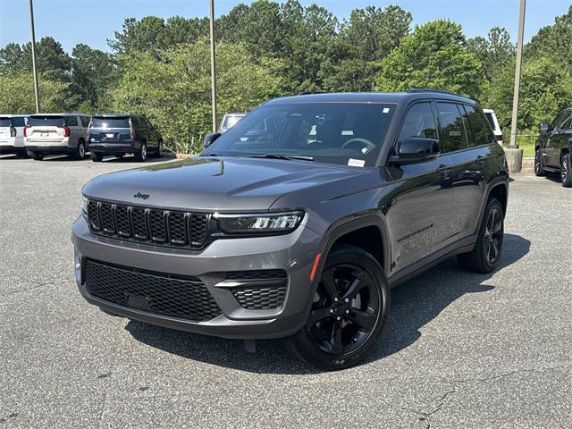 used 2025 Jeep Grand Cherokee car, priced at $36,995