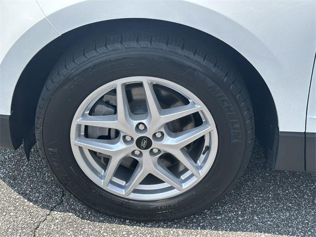 used 2024 Ford Edge car, priced at $24,900