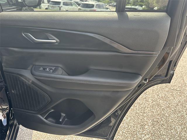 used 2023 Jeep Grand Cherokee car, priced at $32,250