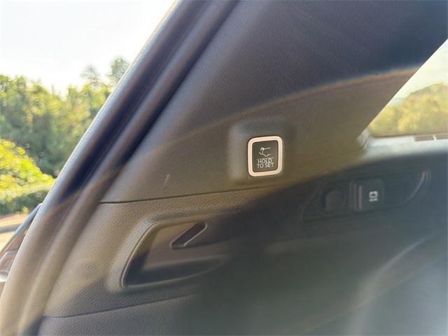 new 2025 Jeep Grand Cherokee car, priced at $43,010