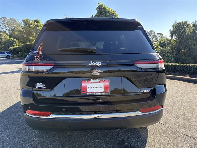 new 2025 Jeep Grand Cherokee car, priced at $36,170