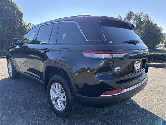 new 2025 Jeep Grand Cherokee car, priced at $36,170