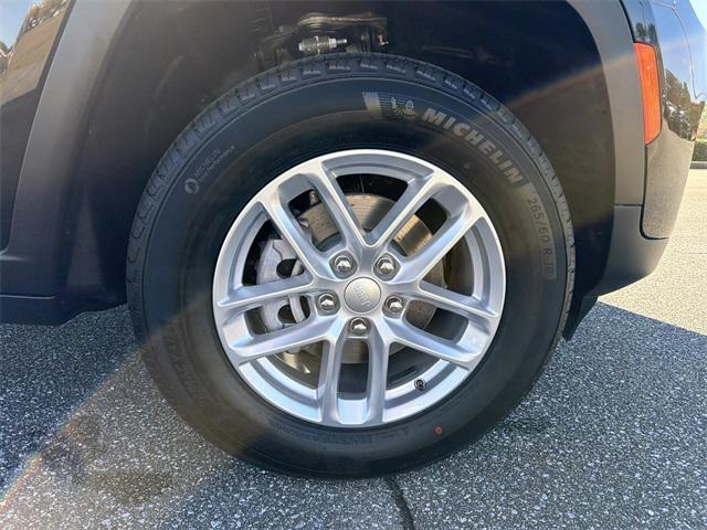 new 2025 Jeep Grand Cherokee car, priced at $36,170