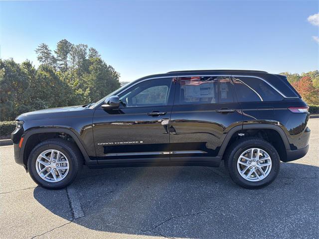 new 2025 Jeep Grand Cherokee car, priced at $36,170