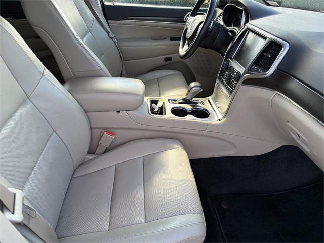 used 2017 Jeep Grand Cherokee car, priced at $15,150