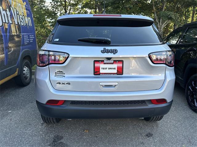 new 2026 Jeep Compass car, priced at $29,185