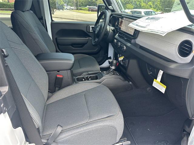 new 2025 Jeep Wrangler car, priced at $36,402