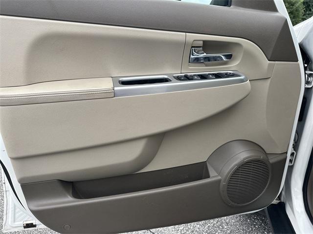 used 2010 Jeep Liberty car, priced at $8,999