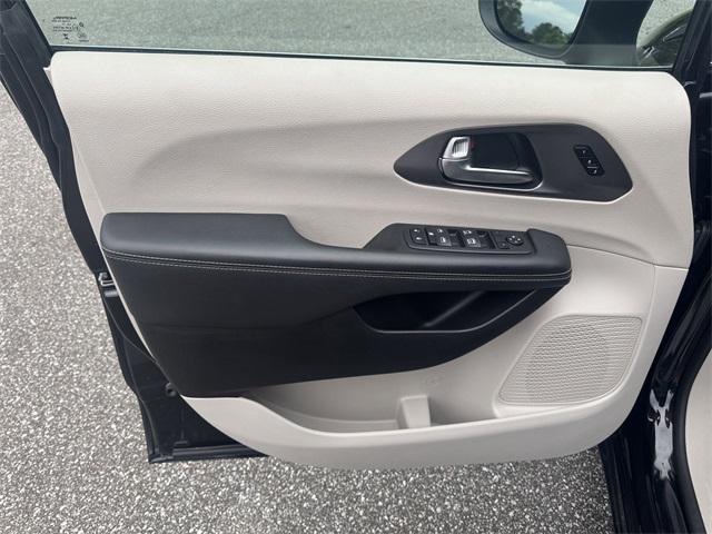 used 2023 Chrysler Pacifica car, priced at $24,490