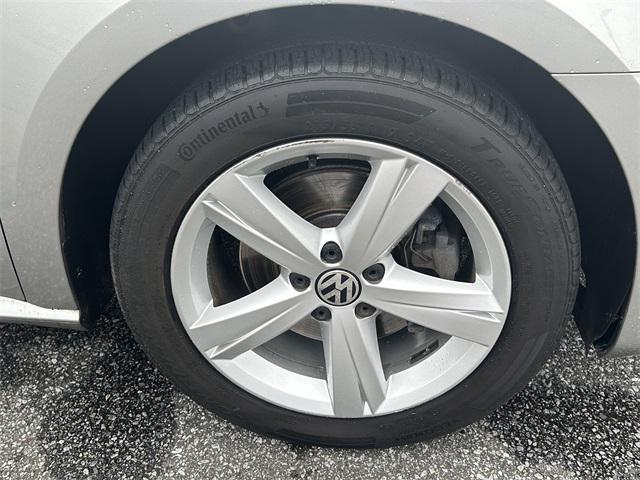 used 2014 Volkswagen Passat car, priced at $9,391
