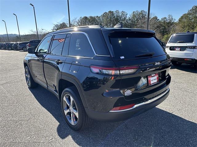 new 2025 Jeep Grand Cherokee car, priced at $44,420