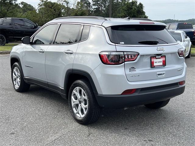 new 2025 Jeep Compass car, priced at $25,337