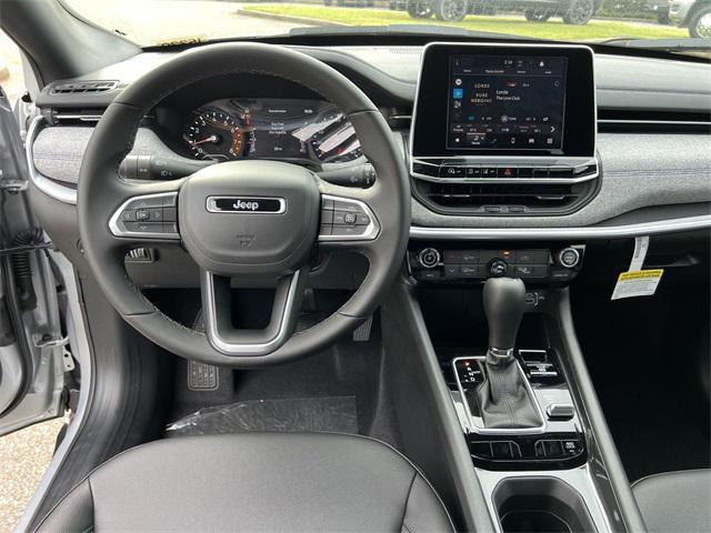 new 2025 Jeep Compass car, priced at $25,337