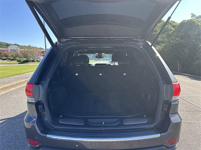 used 2017 Jeep Grand Cherokee car, priced at $13,900