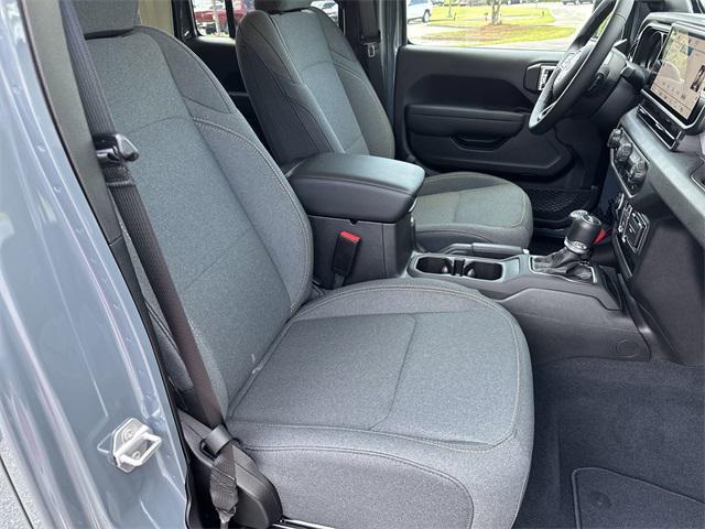 new 2025 Jeep Wrangler car, priced at $40,641