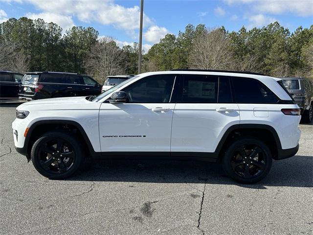 new 2025 Jeep Grand Cherokee car, priced at $43,075