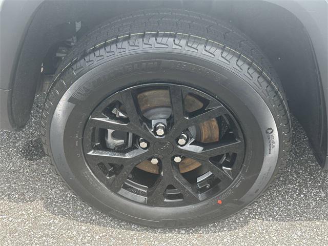 used 2024 Jeep Grand Cherokee L car, priced at $35,990