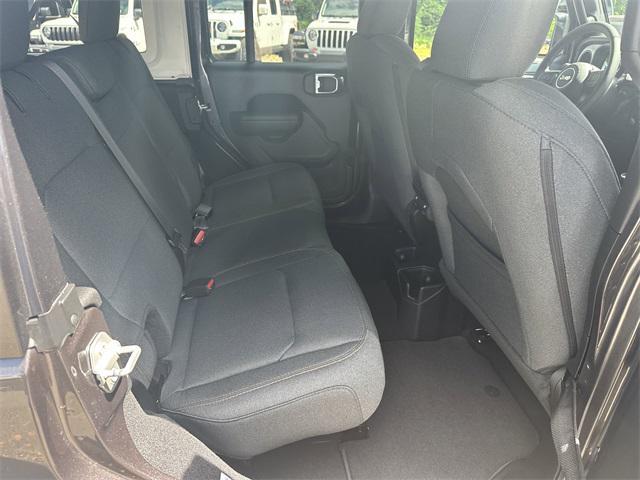new 2025 Jeep Wrangler car, priced at $42,615