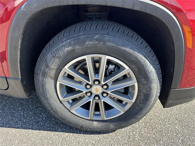 used 2023 Chevrolet Traverse car, priced at $26,339