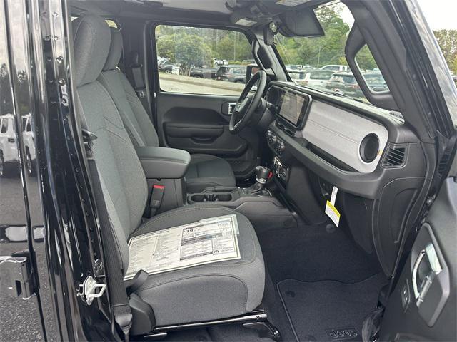 new 2025 Jeep Gladiator car, priced at $45,898