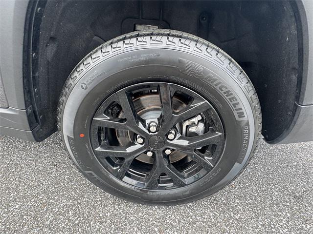 used 2024 Jeep Grand Cherokee L car, priced at $34,491