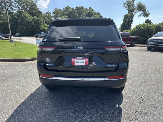 new 2025 Jeep Grand Cherokee car, priced at $36,875