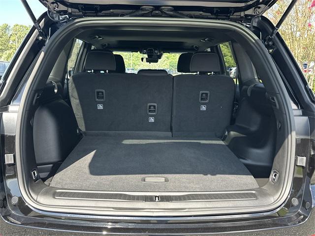 new 2025 Jeep Grand Cherokee car, priced at $36,875