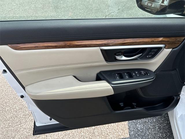 used 2020 Honda CR-V Hybrid car, priced at $29,400