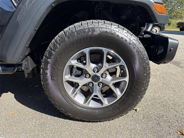 used 2025 Jeep Wrangler car, priced at $30,960
