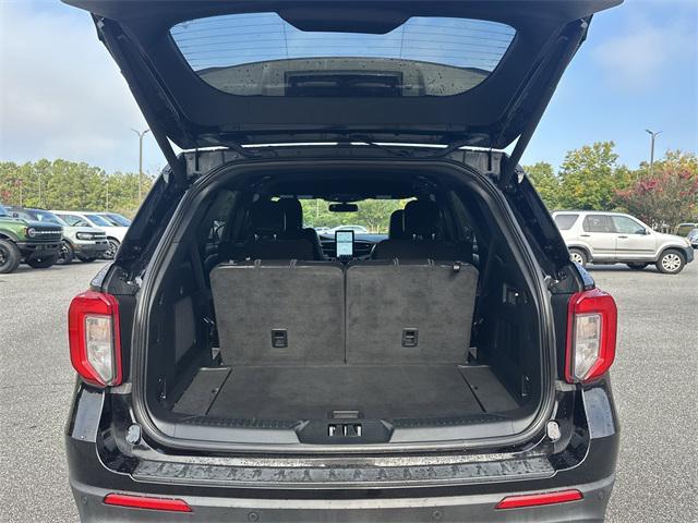 used 2022 Ford Explorer car, priced at $39,999