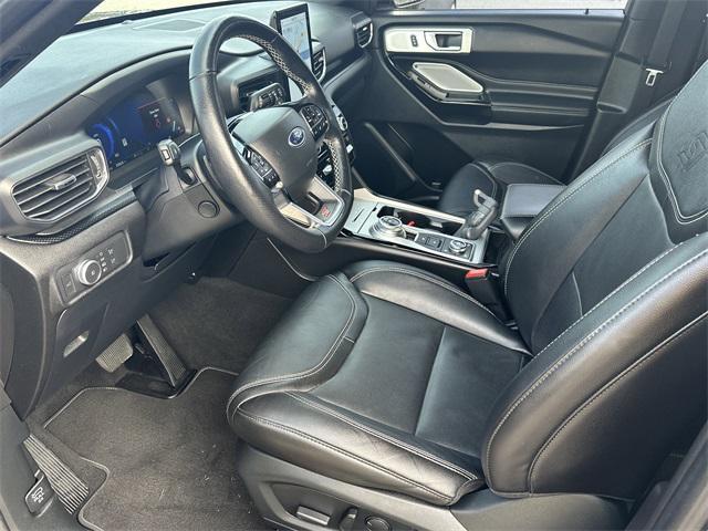 used 2022 Ford Explorer car, priced at $39,999