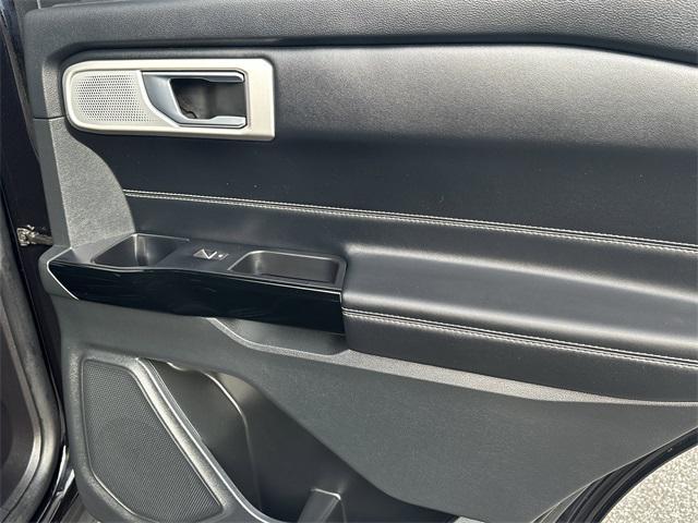 used 2022 Ford Explorer car, priced at $39,999