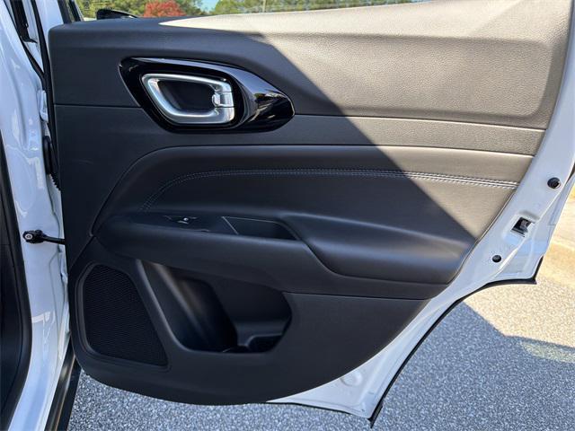 new 2026 Jeep Compass car, priced at $28,985