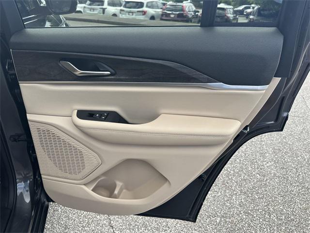 used 2025 Jeep Grand Cherokee car, priced at $42,990