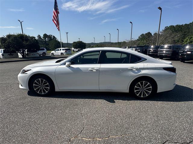 used 2022 Lexus ES 350 car, priced at $32,570