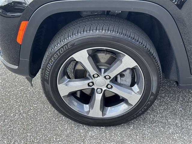 used 2025 Jeep Grand Cherokee L car, priced at $39,725