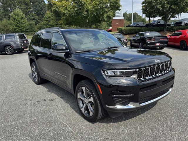 used 2025 Jeep Grand Cherokee L car, priced at $39,725