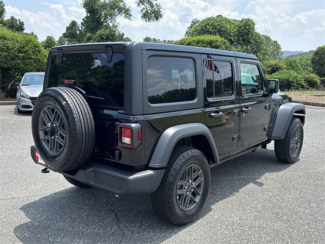 new 2025 Jeep Wrangler car, priced at $40,615