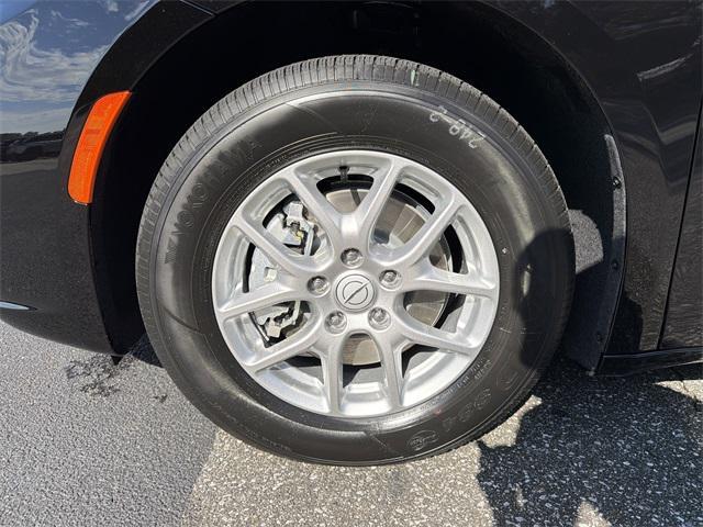 new 2026 Chrysler Pacifica car, priced at $39,535