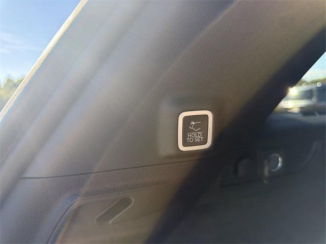 new 2025 Jeep Grand Cherokee car, priced at $59,400