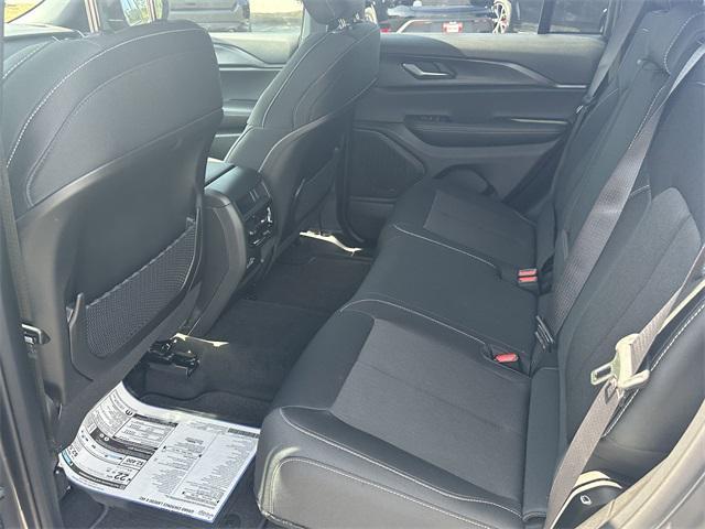 new 2025 Jeep Grand Cherokee car, priced at $35,307