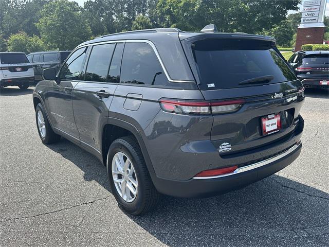 new 2025 Jeep Grand Cherokee car, priced at $35,307