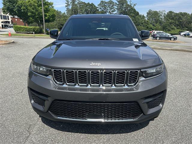 new 2025 Jeep Grand Cherokee car, priced at $35,307