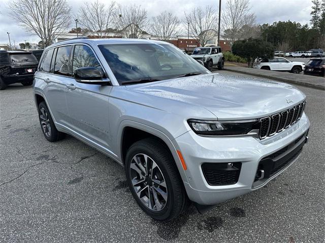 new 2025 Jeep Grand Cherokee car, priced at $59,665